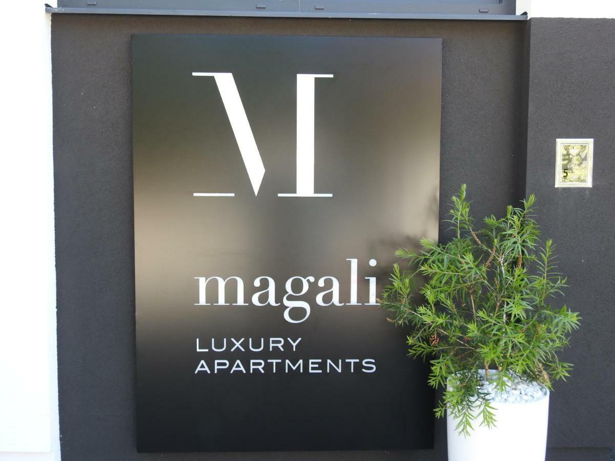 Luxury Apartments Magali 1 روفينج المظهر الخارجي الصورة