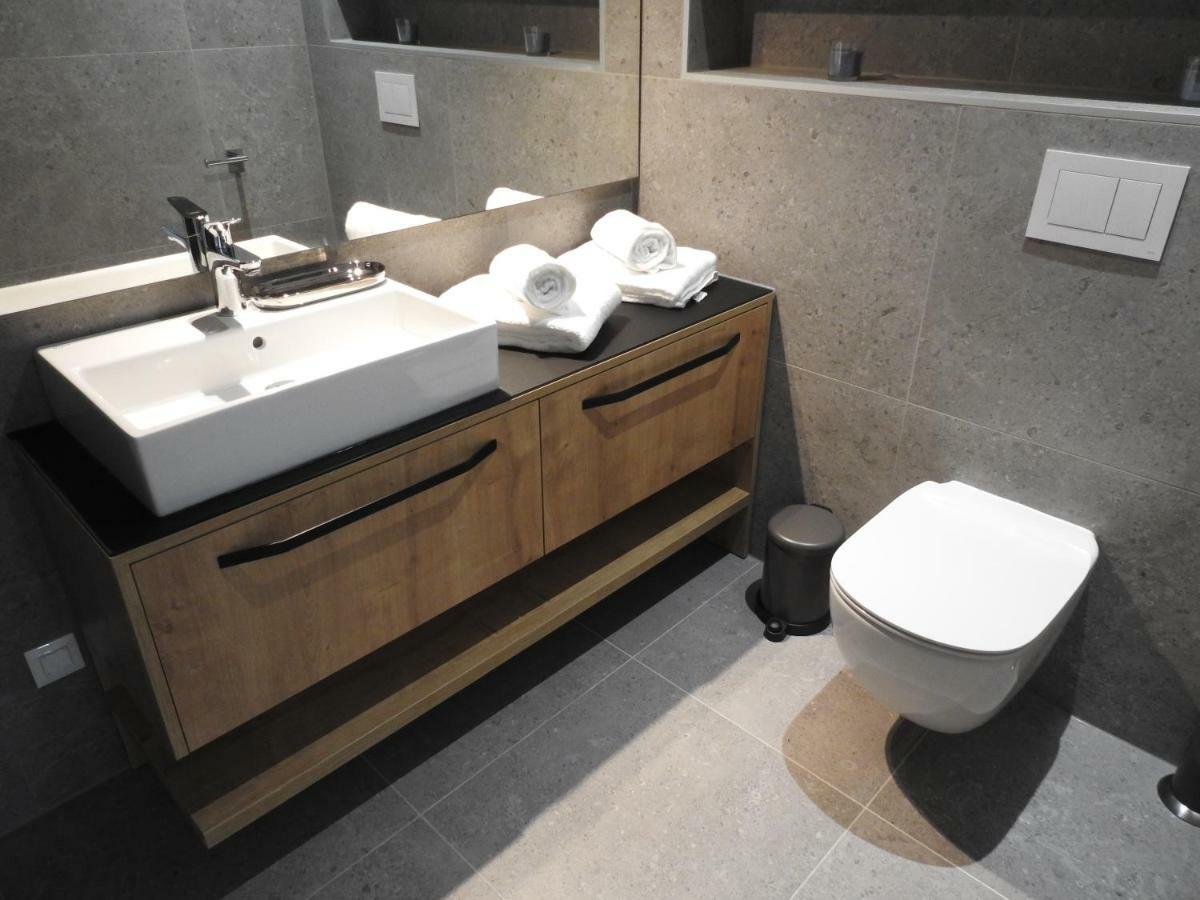 Luxury Apartments Magali 1 روفينج المظهر الخارجي الصورة