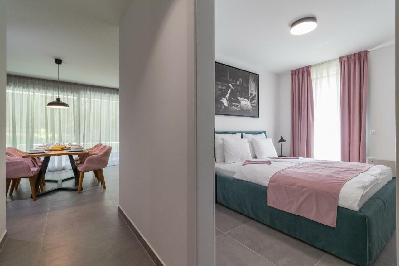 Luxury Apartments Magali 1 روفينج المظهر الخارجي الصورة